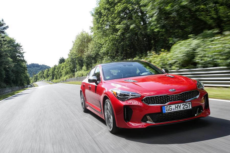  Kia Stinger GT (CK) 2017 года  (NA) (фото 35 из 50)